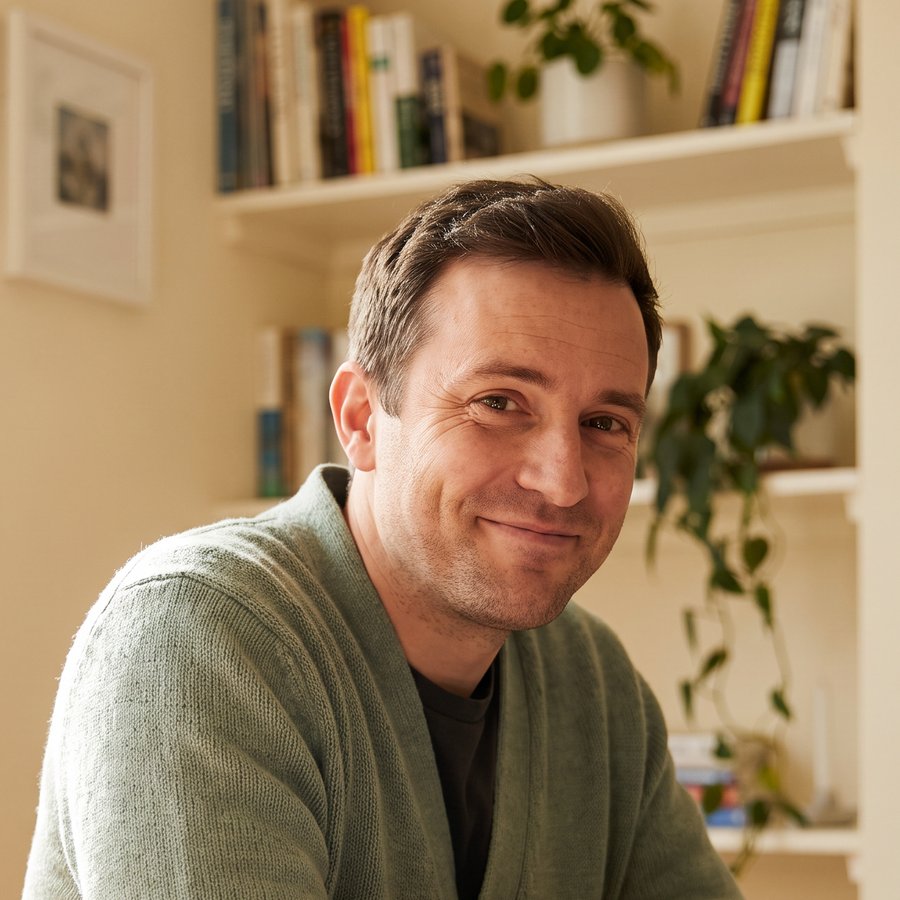 Portrait of Matt Jalon, children's book author